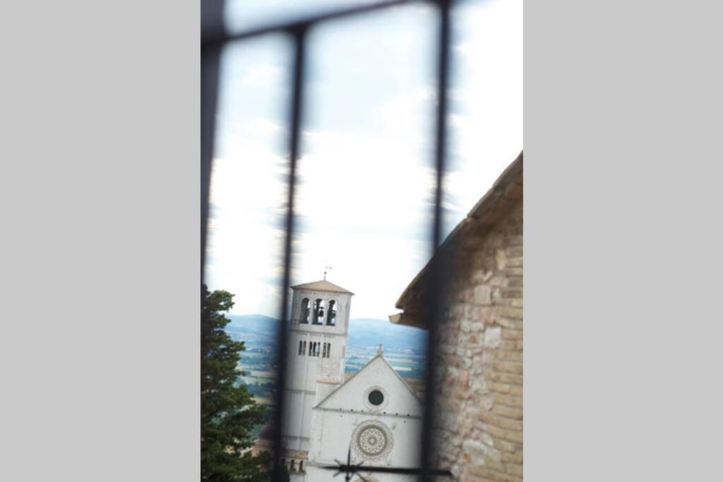 Francesco House Family Apartamento Assisi Exterior foto