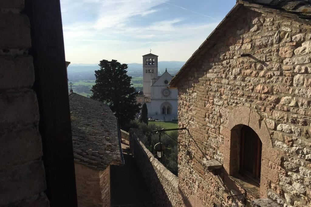 Francesco House Family Apartamento Assisi Exterior foto