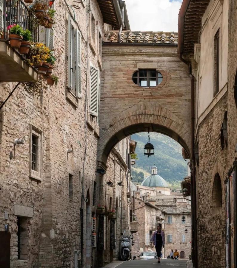 Francesco House Family Apartamento Assisi Exterior foto